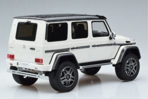 Mercedes G500 4x4 W463 GT Spirit 1:18 GT142 Resin — billede 2 af 6