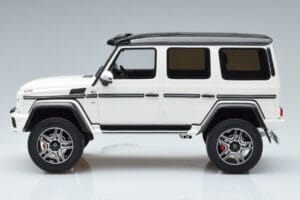 Mercedes G500 4x4 W463 GT Spirit 1:18 GT142 Resin — billede 3 af 6