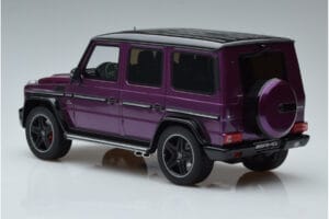 Mercedes G63 AMG W463 Crazy Color Galactic Beam Dealer Edition GT Spirit 1:18 B66961014 Resin — billede 5 af 6