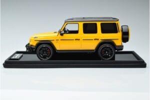 Mercedes AMG G63 W463 Gul MotorHelix 1:18 MH018-Y Resin — billede 3 af 7
