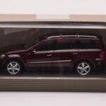 Mercedes GL X164 Karneol Rød Minichamps 1:43 - image 4 of 4
