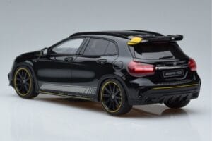 Mercedes AMG GLA45 X156 Gul Night Edition GT Spirit 1:18 B66960469 Resin — billede 5 af 6