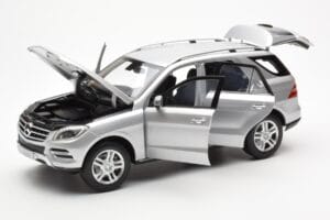 Mercedes M-Class W166 Iridium Sølv Metallic Minichamps 1:18 B66960064 Metal — billede 2 af 8