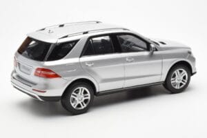Mercedes M-Class W166 Iridium Sølv Metallic Minichamps 1:18 B66960064 Metal — billede 3 af 8