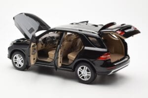 Mercedes M-Class W166 Obsidian Sort Metallic Minichamps 1:18 B66960063 Metal — billede 5 af 8