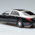 Mercedes Maybach S600 W222 Sort Sølv GT Spirit 1:18 GT237 Resin - image 5 of 6