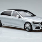 Mercedes Maybach S600 W222 V12 Biturbo Hightech Sølv Almost Real 1:18 - image 6 of 12