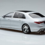 Mercedes Maybach S600 W222 V12 Biturbo Hightech Sølv Almost Real 1:18 - image 7 of 12