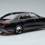 Mercedes Maybach S600 W222 V12 Biturbo Obsidian Sort Almost Real 1:18 - image 3 of 11
