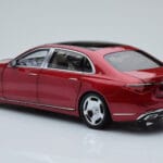 Mercedes Maybach S600 W222 V12 Biturbo Patagonia Rød Almost Real 1:18 - image 7 of 10