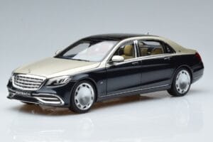 Mercedes Maybach S650 X222 Sølvblå Norev 1:18 B66960615 Metal