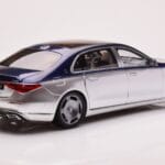 Mercedes Maybach S680 W223 Nautical Blå Cirrus Sølv Almost Real 1:18 - image 3 of 8