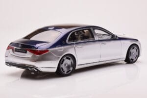 Mercedes Maybach S680 W223 Nautical Blå Cirrus Sølv Almost Real 1:18 820125 Metal — billede 3 af 8