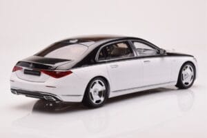 Mercedes Maybach S680 W223 Obsidian Sort Diamond Hvid Almost Real 1:18 820121 Metal — billede 3 af 7