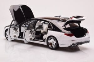 Mercedes Maybach S680 W223 Obsidian Sort Diamond Hvid Almost Real 1:18 820121 Metal — billede 4 af 7