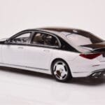 Mercedes Maybach S680 W223 Obsidian Sort Diamond Hvid Almost Real 1:18 - image 6 of 7