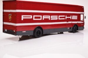 Mercedes O317 Porsche Transporter Rød CMR 1:18 CMR149 Metal — billede 2 af 12