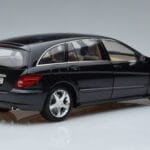 Mercedes R-Class W251 Obsidian Sort Minichamps 1:18 B66962325 Metal - image 3 of 7
