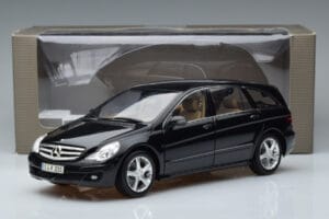 Mercedes R-Class W251 Obsidian Sort Minichamps 1:18 B66962325 Metal — billede 7 af 7