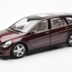 Mercedes R-Class W251 Rød Metallic Minichamps 1:18