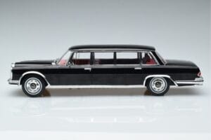 Mercedes 600 LWB Pullman W100 Sort MCG 1:18 MCG18187 Metal — billede 3 af 6