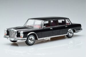 Mercedes 600 LWB Pullman W100 Sort MCG 1:18 MCG18187 Metal