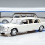 Mercedes S-Class 600 W100 LWB Pullman Hvid MCG 1:18 MCG18188 Metal - image 6 of 6