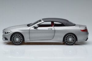 Mercedes S-Class A217 Cabriolet Grå Norev 1:18 B66960355 Metal — billede 4 af 8