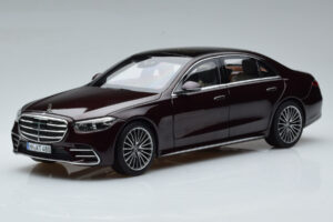 Mercedes S-Class W223 AMG Line Rød Norev 1:18