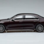 Mercedes S-Class W223 AMG Line Rød Norev 1:18 - image 5 of 8