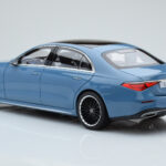 Mercedes S-Class W223 Vintage Blå Norev 1:18 - image 6 of 7