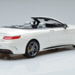 Mercedes AMG S63 A217 Cabriolet Diamond Hvid GT Spirit 1:18 - image 2 of 6
