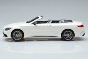 Mercedes AMG S63 A217 Cabriolet Diamond Hvid GT Spirit 1:18 B66965712 Resin — billede 3 af 6