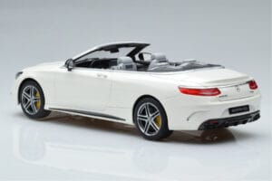 Mercedes AMG S63 A217 Cabriolet Diamond Hvid GT Spirit 1:18 B66965712 Resin — billede 5 af 6