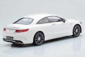 Mercedes AMG S63 C217 Coupe Hvid GT Spirit 1:18 B66960372 Resin — billede 2 af 6