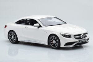 Mercedes AMG S63 C217 Coupe Hvid GT Spirit 1:18 B66960372 Resin — billede 4 af 6