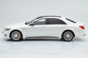 Mercedes AMG S65 W222 Hvid GT Spirit 1:18 B66960371 Resin — billede 3 af 8