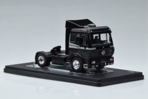 Mercedes SK2 1850 Sort IXO 1:43 TR156 Metal — billede 4 af 6
