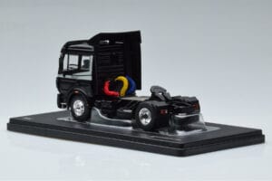 Mercedes SK2 1850 Sort IXO 1:43 TR156 Metal — billede 5 af 6