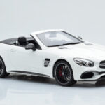 Mercedes AMG SL63 R231 Hvid GT Spirit 1:18 - image 4 of 6