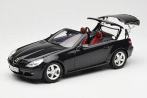 Mercedes SLK R171 Obsidian Sort Metallic Minichamps 1:18 B66962319 Metal — billede 2 af 9