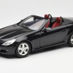 Mercedes SLK R171 Obsidian Sort Metallic Minichamps 1:18 B66962319