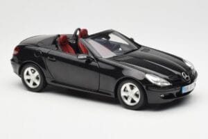 Mercedes SLK R171 Obsidian Sort Metallic Minichamps 1:18 B66962319 Metal — billede 7 af 9