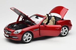 Mercedes SLK R172 Designo Zircon Rød Minichamps 1:18 B66960513 Metal — billede 2 af 8
