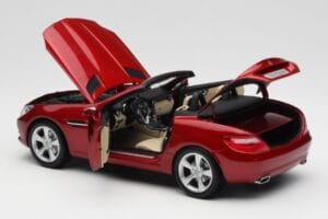Mercedes SLK R172 Designo Zircon Rød Minichamps 1:18 B66960513 Metal — billede 5 af 8