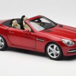 Mercedes SLK R172 Designo Zircon Rød Minichamps 1:18 B66960513 - image 6 of 8