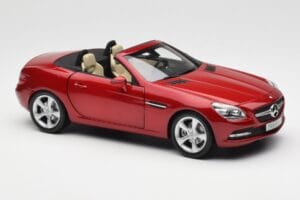 Mercedes SLK R172 Designo Zircon Rød Minichamps 1:18 B66960513 Metal — billede 6 af 8