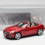 Mercedes SLK R172 Designo Zircon Rød Minichamps 1:18 B66960513 - image 8 of 8