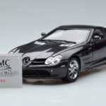 Mercedes SLR McLaren Sort CMC 1:18 - image 8 of 10