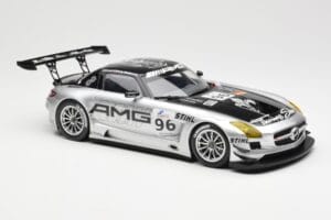 Mercedes SLS AMG GT3 #96 M. Hakkinen AMG Customer Sports 6 Hours of Zhuhai ILMC 2011 Minichamps 1:18 B66960197 Metal — billede 4 af 6